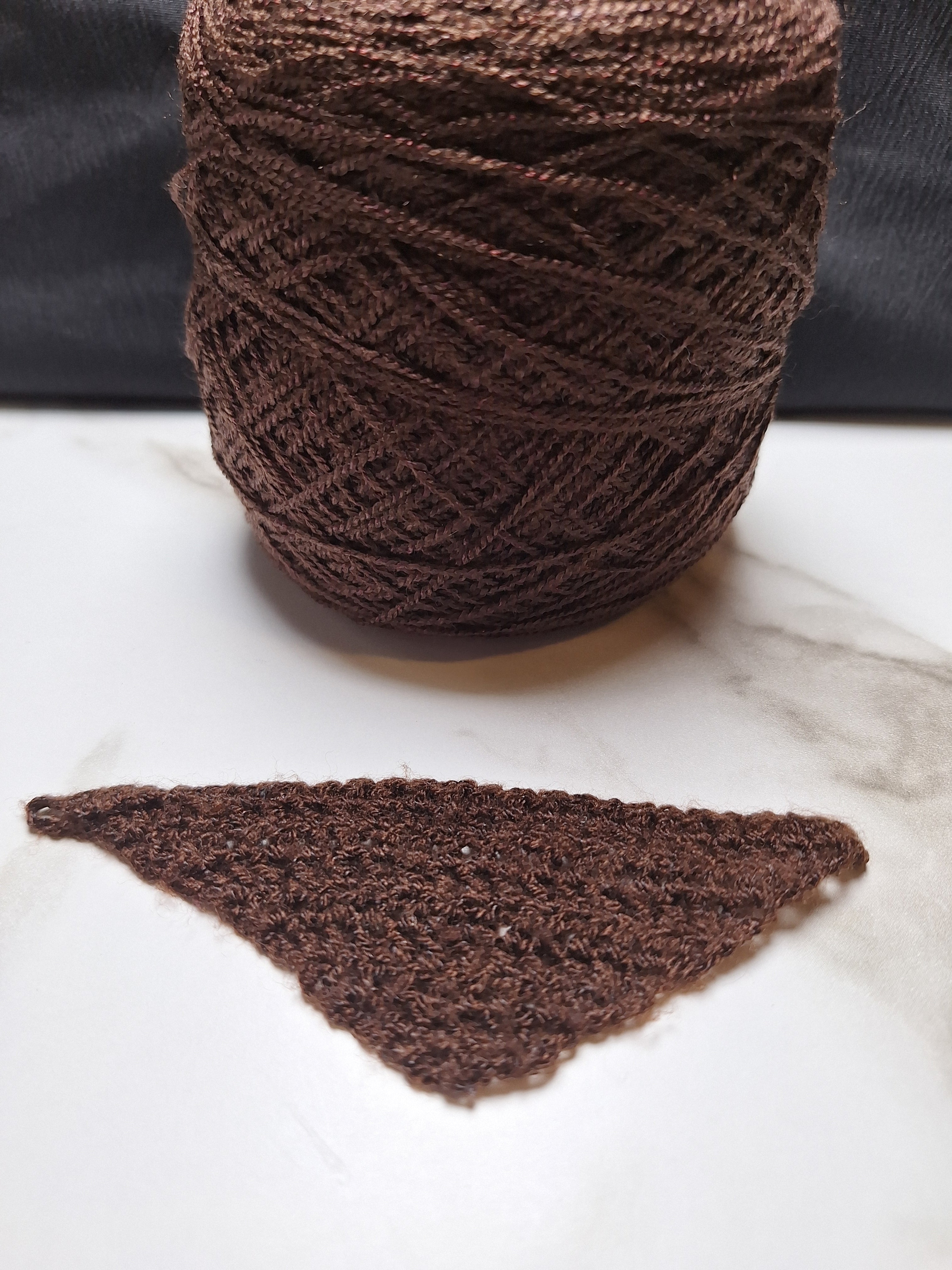 DARK BROWN