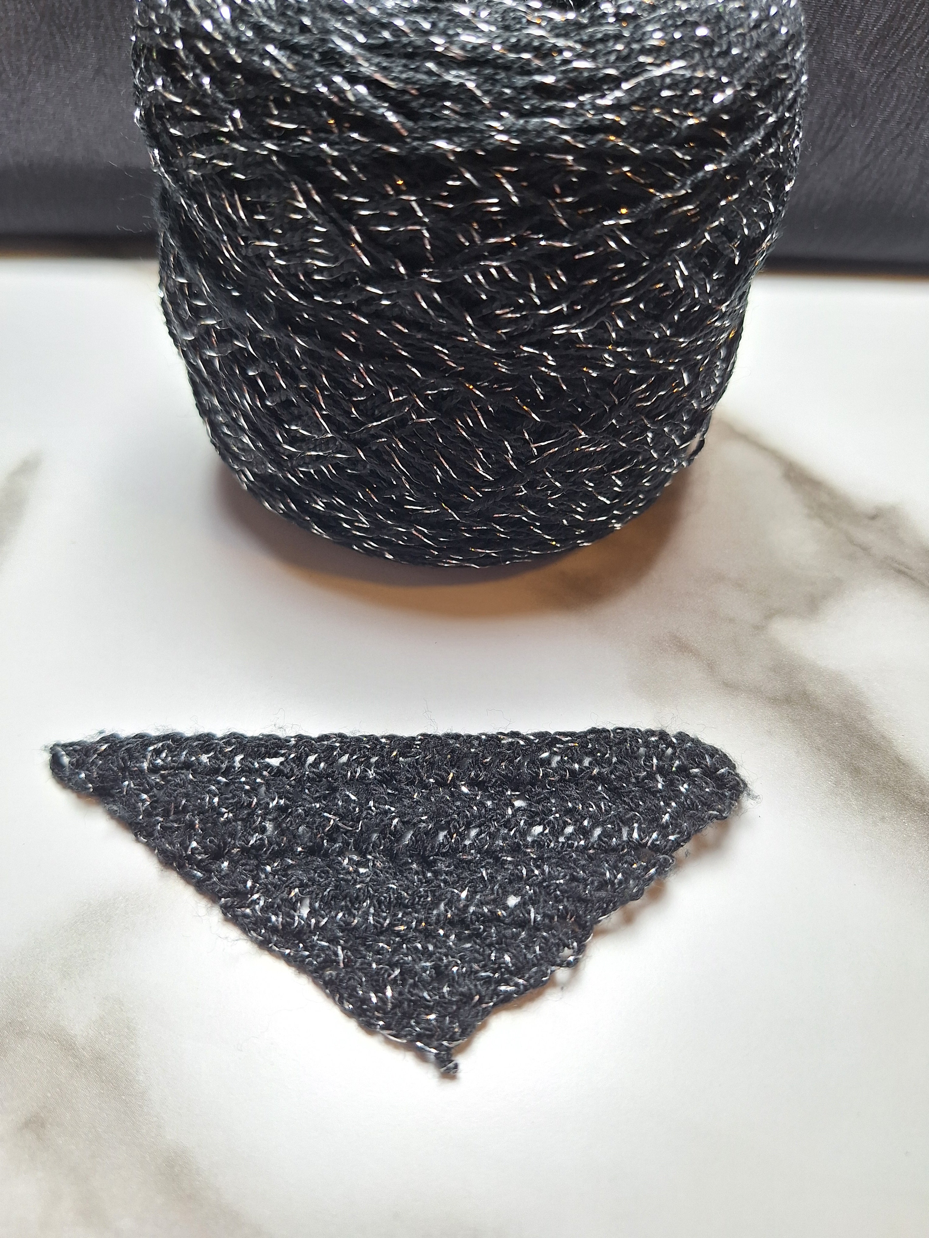 BLACK W/ SILVER
