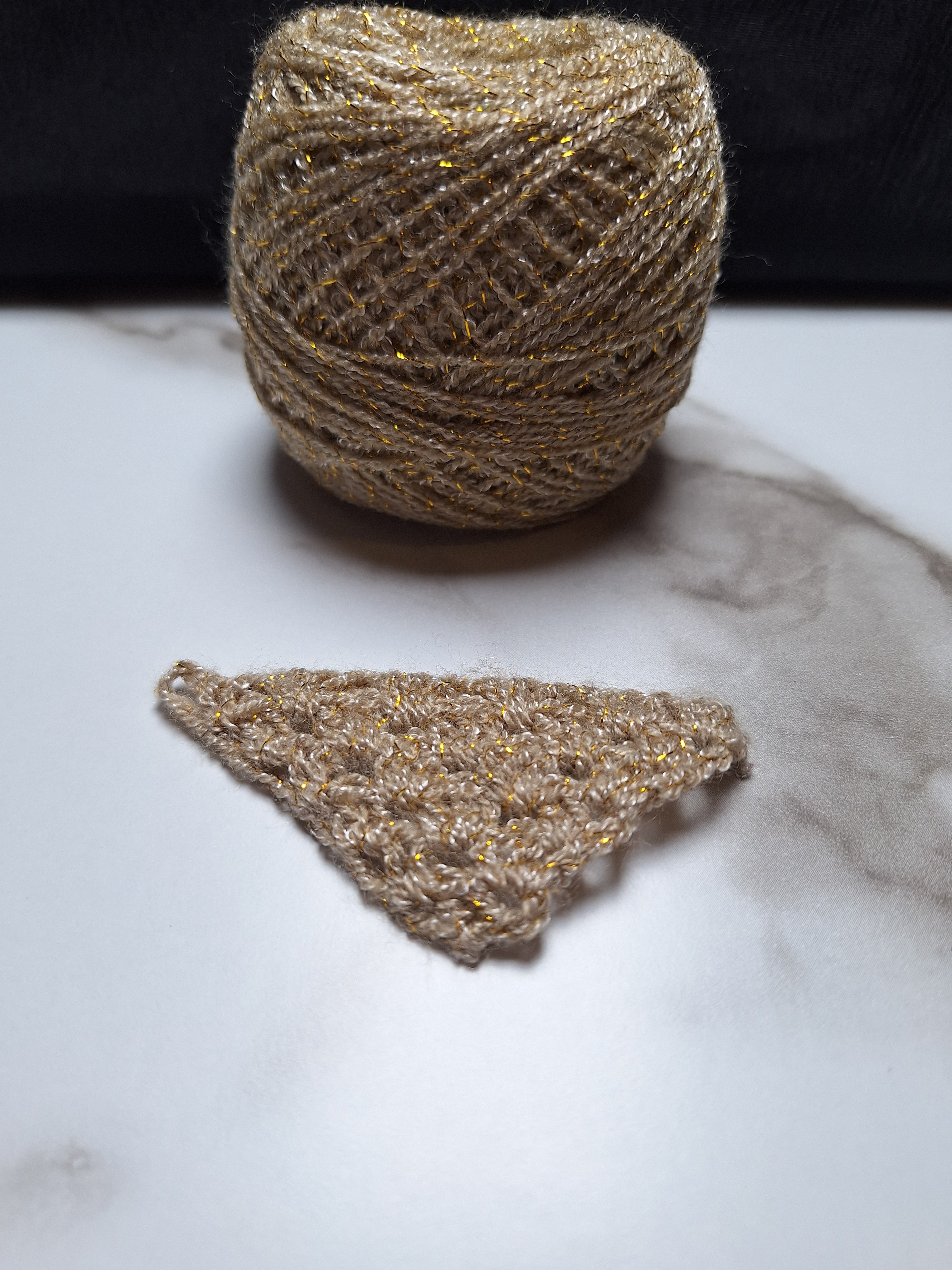 KHAKI W GOLD