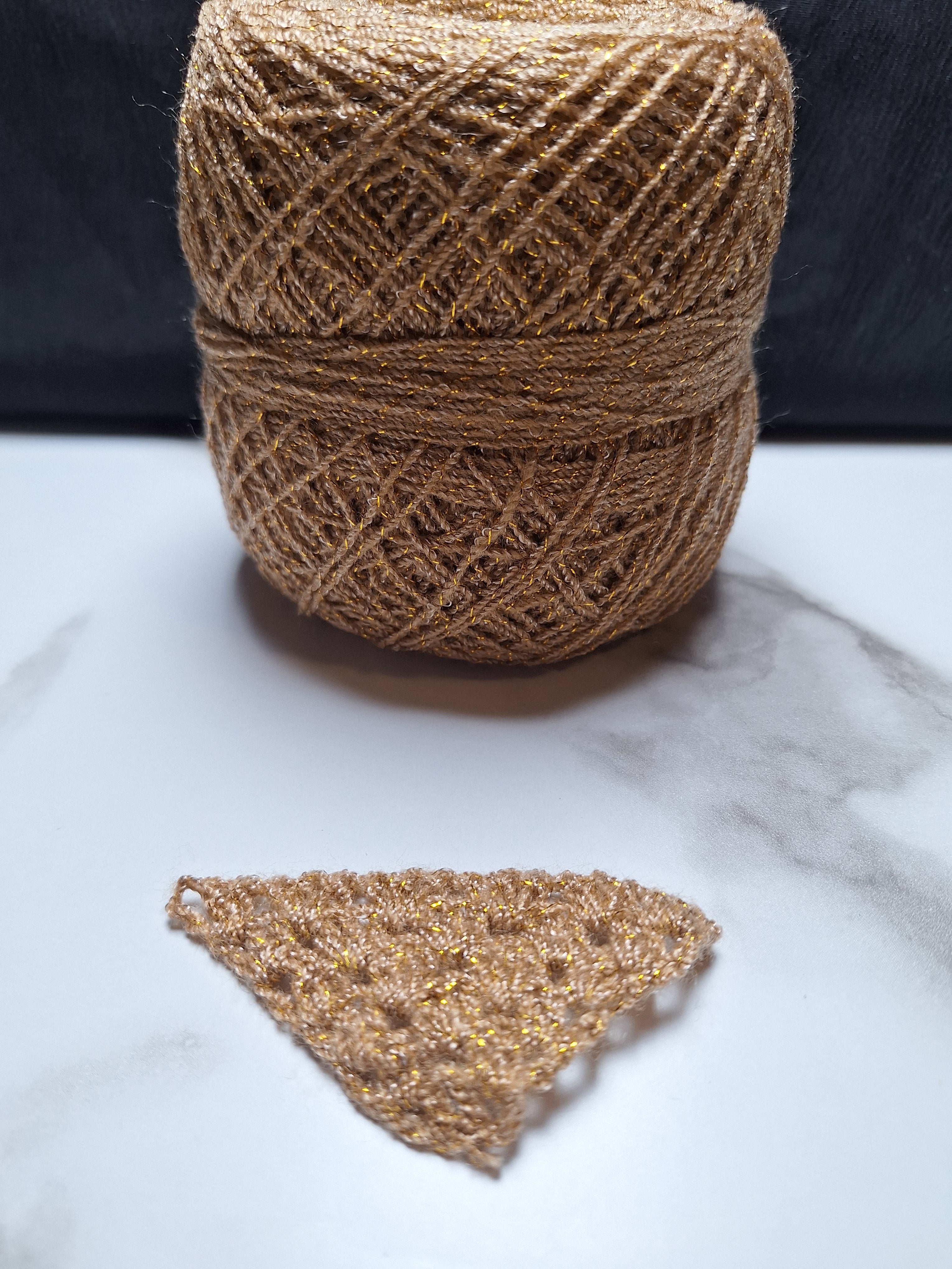 CINNAMON W/ GOLD